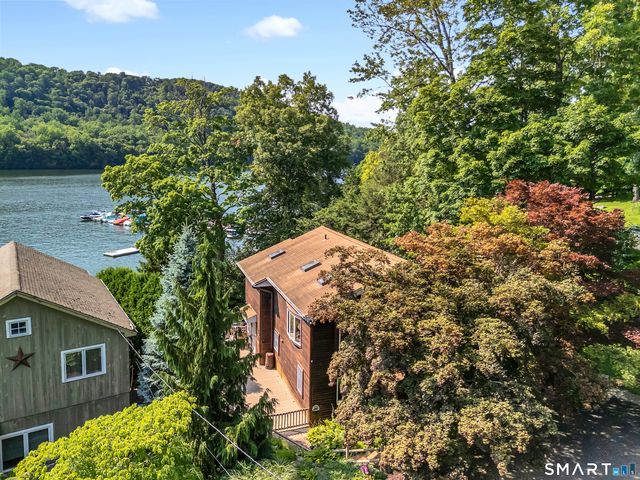 28 Lake Drive, New Milford, CT 06776