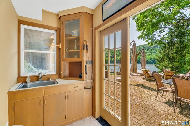 28 Lake Drive, New Milford, CT 06776