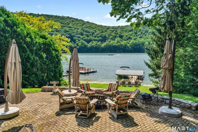 28 Lake Drive, New Milford, CT 06776