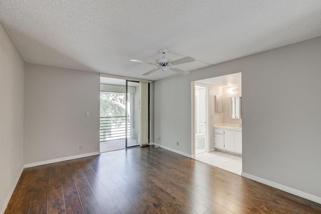 6751 N University Drive 302, Tamarac, FL 33321
