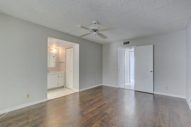 6751 N University Drive 302, Tamarac, FL 33321