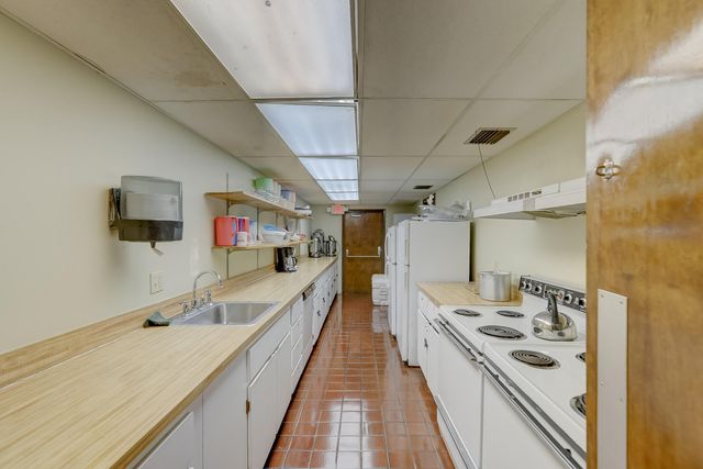 6751 N University Drive 302, Tamarac, FL 33321