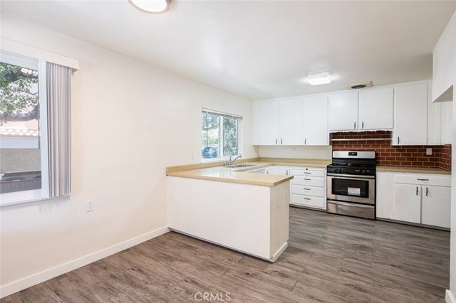 2520 Montrose Avenue, Montrose, CA 91020