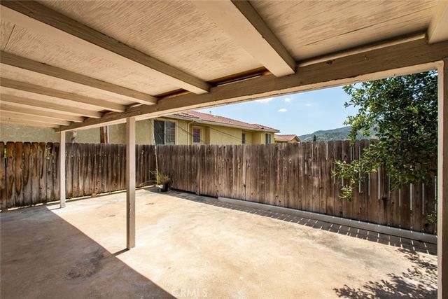2520 Montrose Avenue, Montrose, CA 91020
