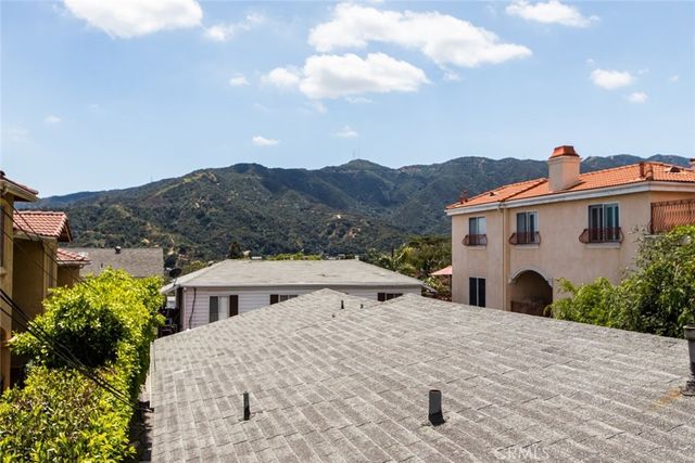 2520 Montrose Avenue, Montrose, CA 91020