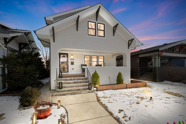 930 N Taylor Avenue, Oak Park, IL 60302