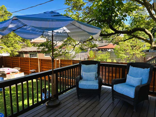 930 N Taylor Avenue, Oak Park, IL 60302