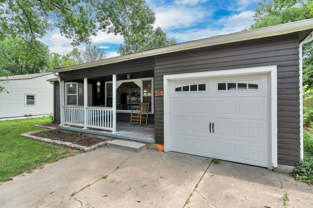 645 S Waverly Dr, Wichita, KS 67218