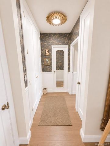 27110 Grand Central Parkway 2T, Floral Park, NY 11005