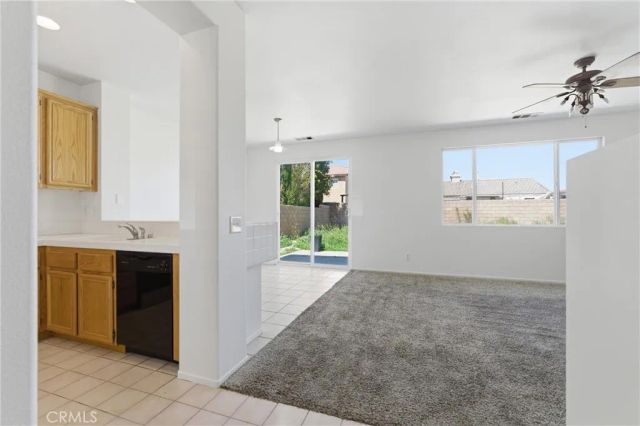 1555 Sutherland, Lancaster, CA 93534