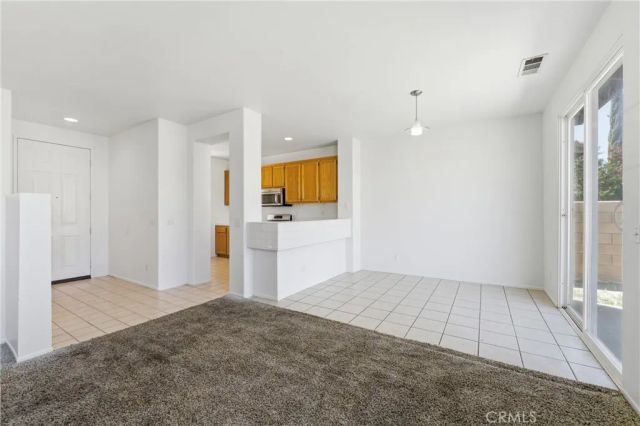 1555 Sutherland, Lancaster, CA 93534