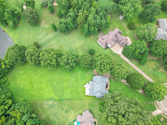 320 FOREST GLADE CV, Eads, TN 38028