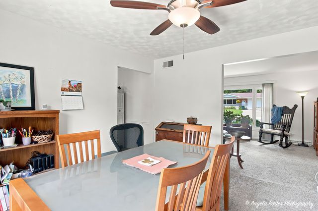 303 RIDGE Street, Algonquin, IL 60102