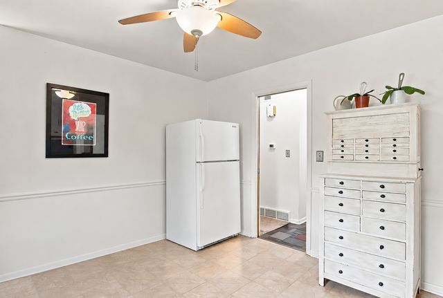 303 RIDGE Street, Algonquin, IL 60102