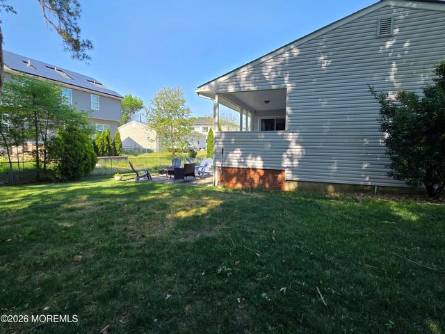 1025 Monmouth Avenue, Toms River, NJ 08757