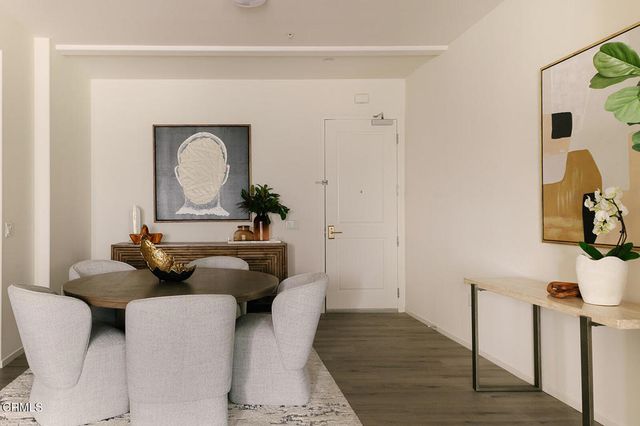 124 W Colorado Street 101, Glendale, CA 91204