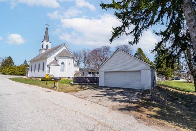 W494 ELM STREET, Campbellsport, WI 53010