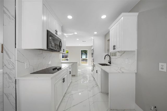 23242 Canyon Lake Drive, Spring, TX 77373