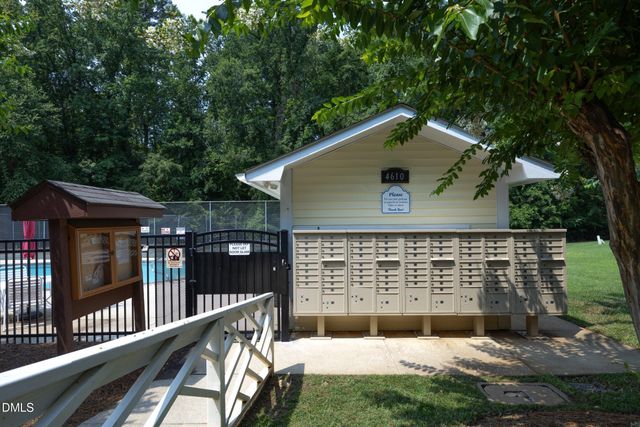 4636 Townesbury Lane, Raleigh, NC 27612