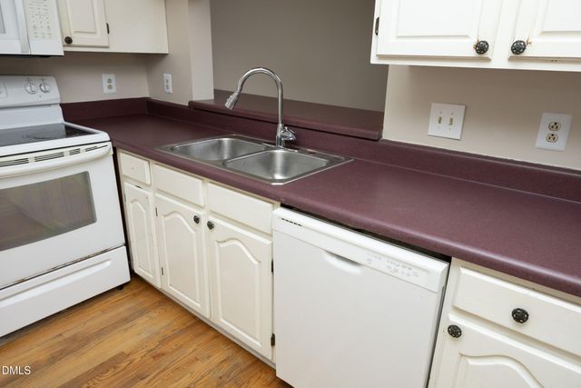 4636 Townesbury Lane, Raleigh, NC 27612
