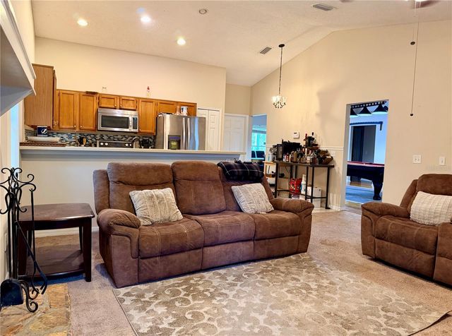 503 RAPID FALLS DR, Brandon, FL 33511