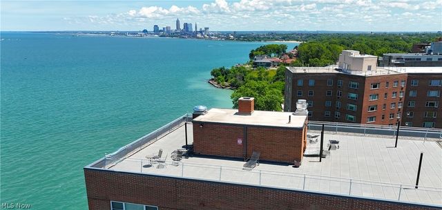 11850 Edgewater Drive 1008, Lakewood, OH 44107
