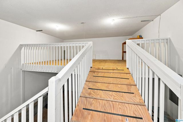 145 STRATFORD CIRCLE, Pelham, AL 35124