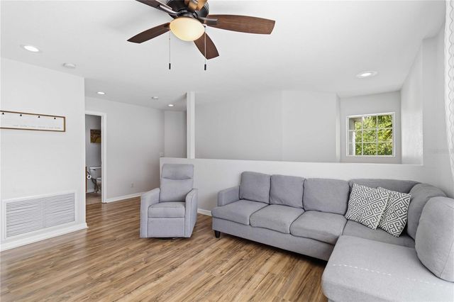 7148 CHATUM LIGHT RUN, Bradenton, FL 34212