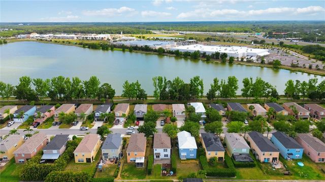 7148 CHATUM LIGHT RUN, Bradenton, FL 34212