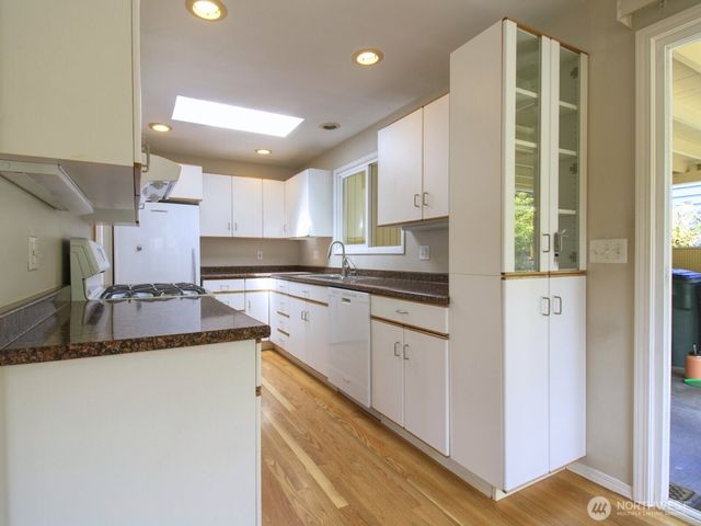 116 Bayside Place, Bellingham, WA 98225