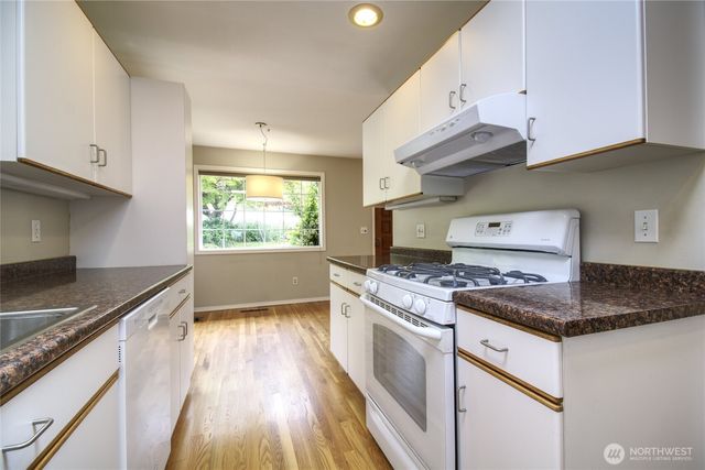116 Bayside Place, Bellingham, WA 98225