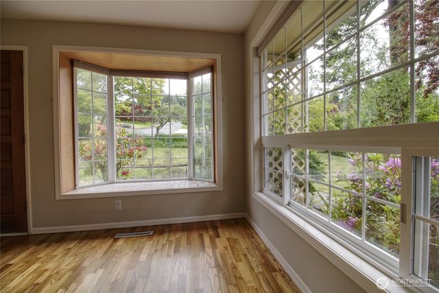 116 Bayside Place, Bellingham, WA 98225