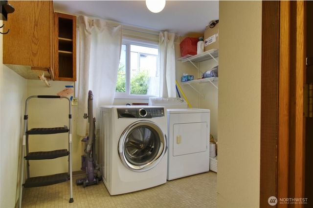 116 Bayside Place, Bellingham, WA 98225