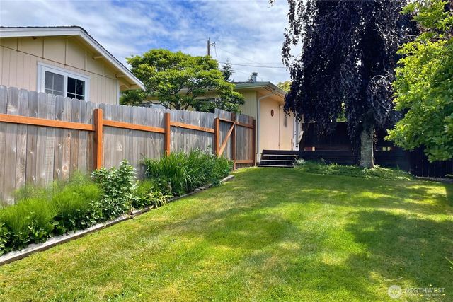 116 Bayside Place, Bellingham, WA 98225