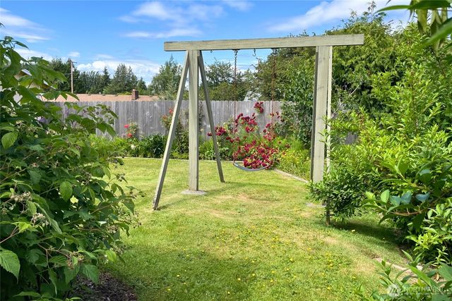 116 Bayside Place, Bellingham, WA 98225