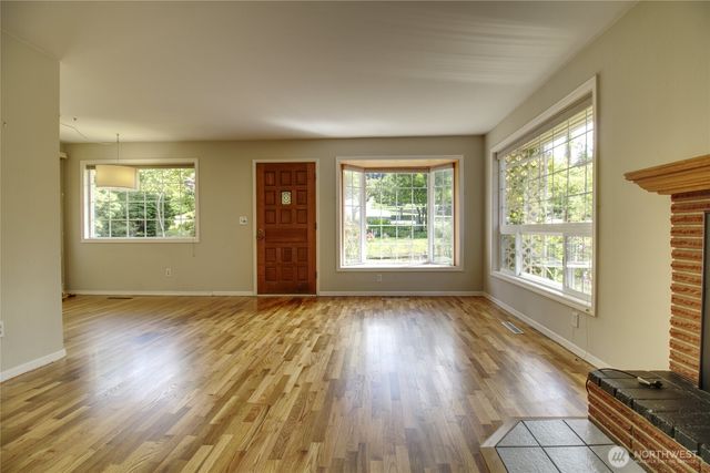 116 Bayside Place, Bellingham, WA 98225