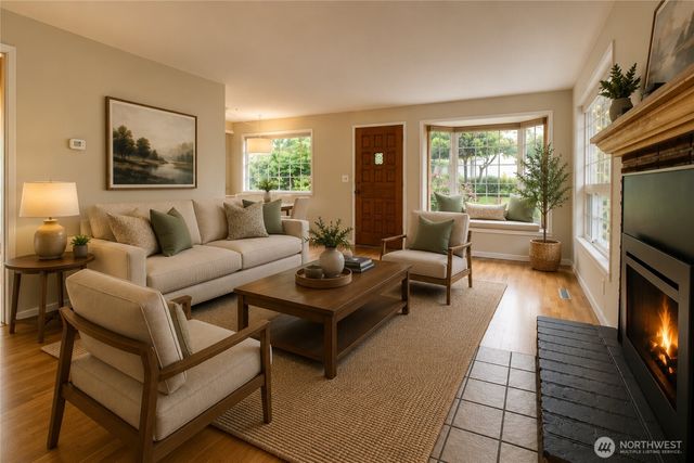 116 Bayside Place, Bellingham, WA 98225