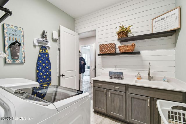 225 SHINNECOCK Drive, St. Johns, FL 32259
