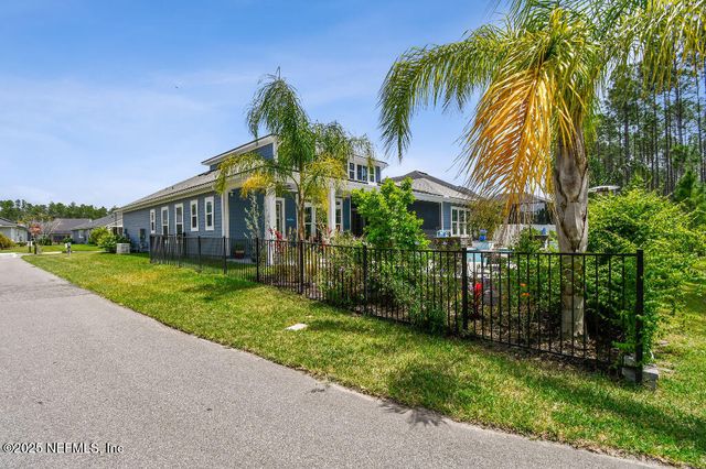 225 SHINNECOCK Drive, St. Johns, FL 32259