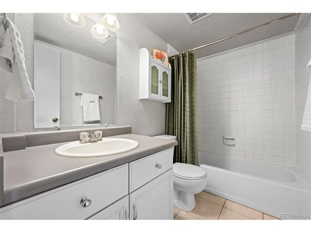 6385 Oak St 205, Arvada, CO 80004