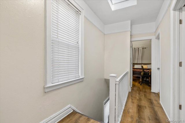 729 Taylor Avenue, Bronx, NY 10473