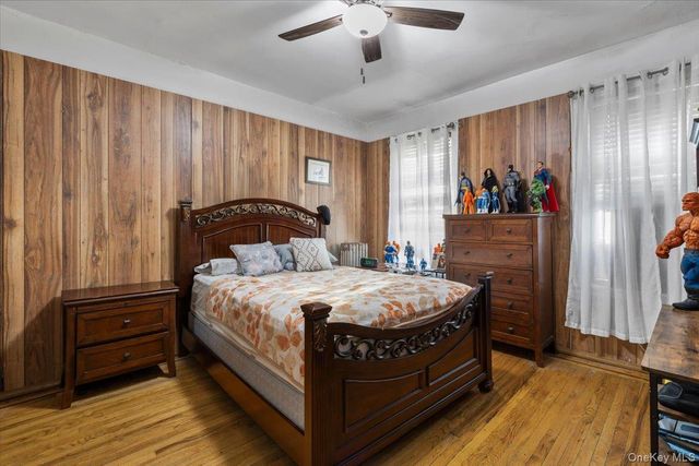 729 Taylor Avenue, Bronx, NY 10473