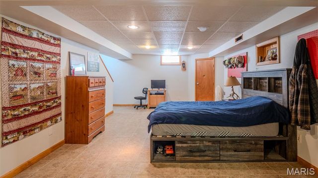 608 Kiefer Street, Ste Genevieve, MO 63670