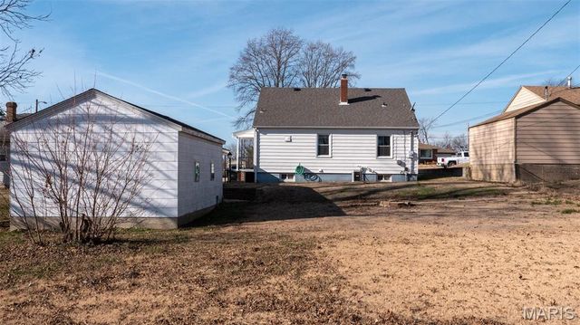 608 Kiefer Street, Ste Genevieve, MO 63670