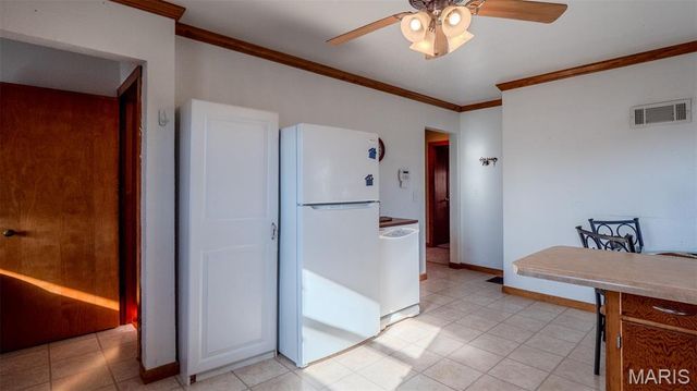 608 Kiefer Street, Ste Genevieve, MO 63670