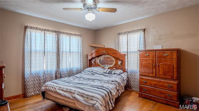 608 Kiefer Street, Ste Genevieve, MO 63670