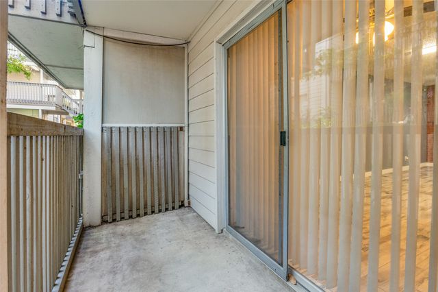 4859 Cedar Springs Road 144, Dallas, TX 75219