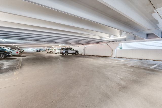 4859 Cedar Springs Road 144, Dallas, TX 75219