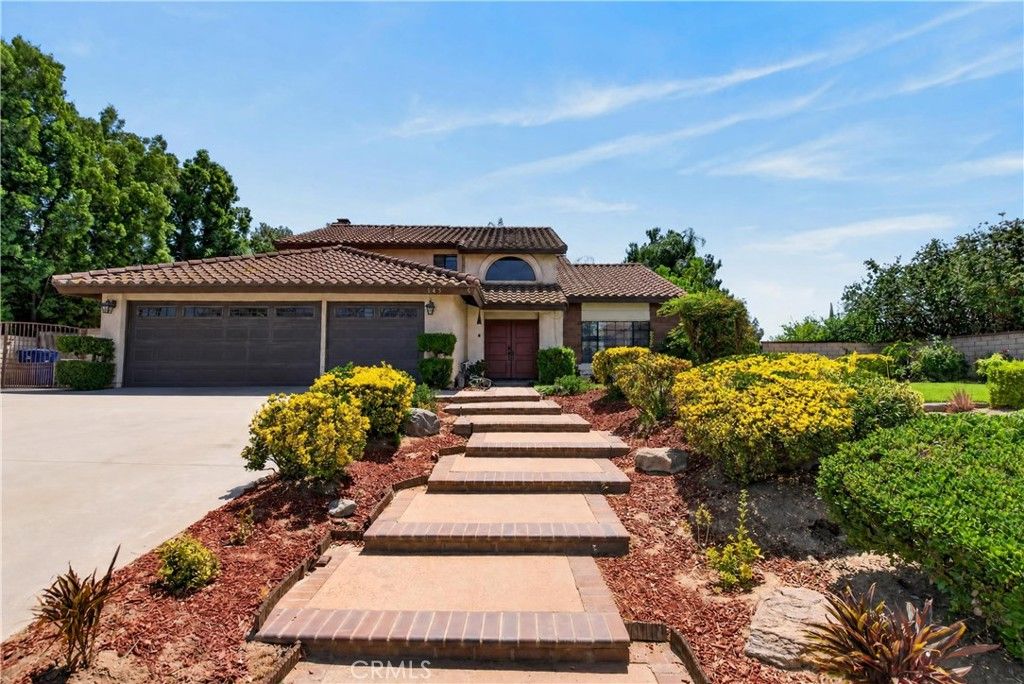 145 Cottonwood Ave, Riverside, CA 92506 — exterior