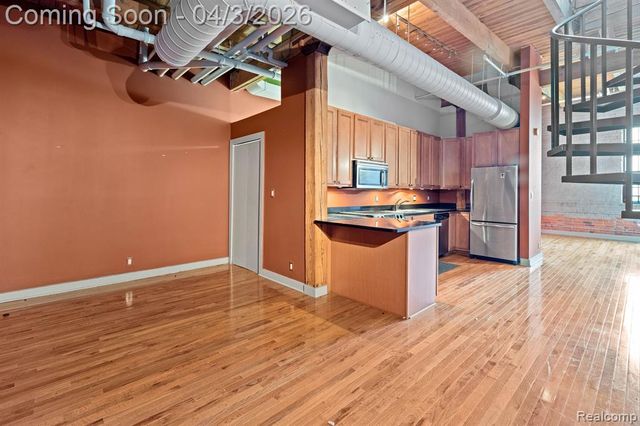 6533 E Jefferson Avenue 431, Detroit, MI 48207